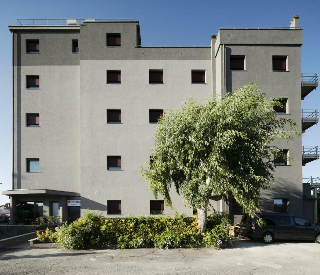 Best Western Hotel Corsi Torrimpietra Exterior foto